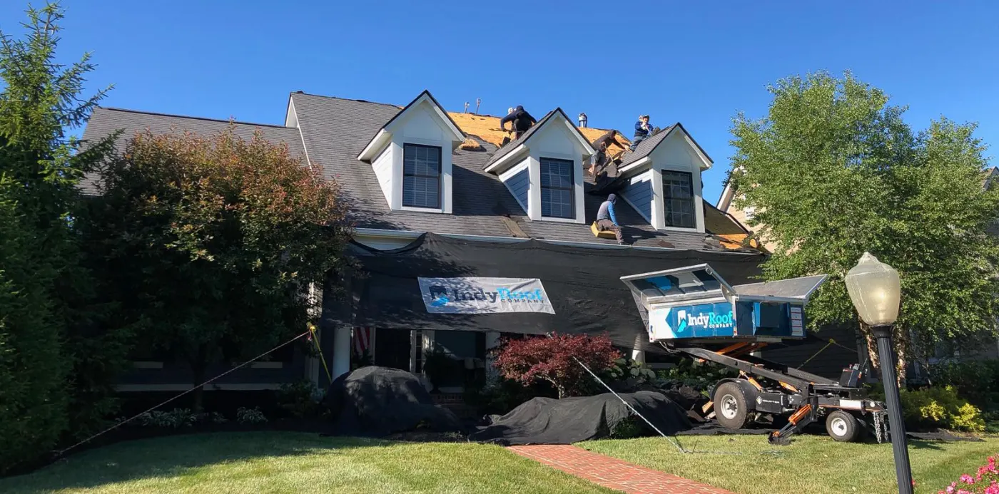 Commercial roof inspection documented in Farmersburg