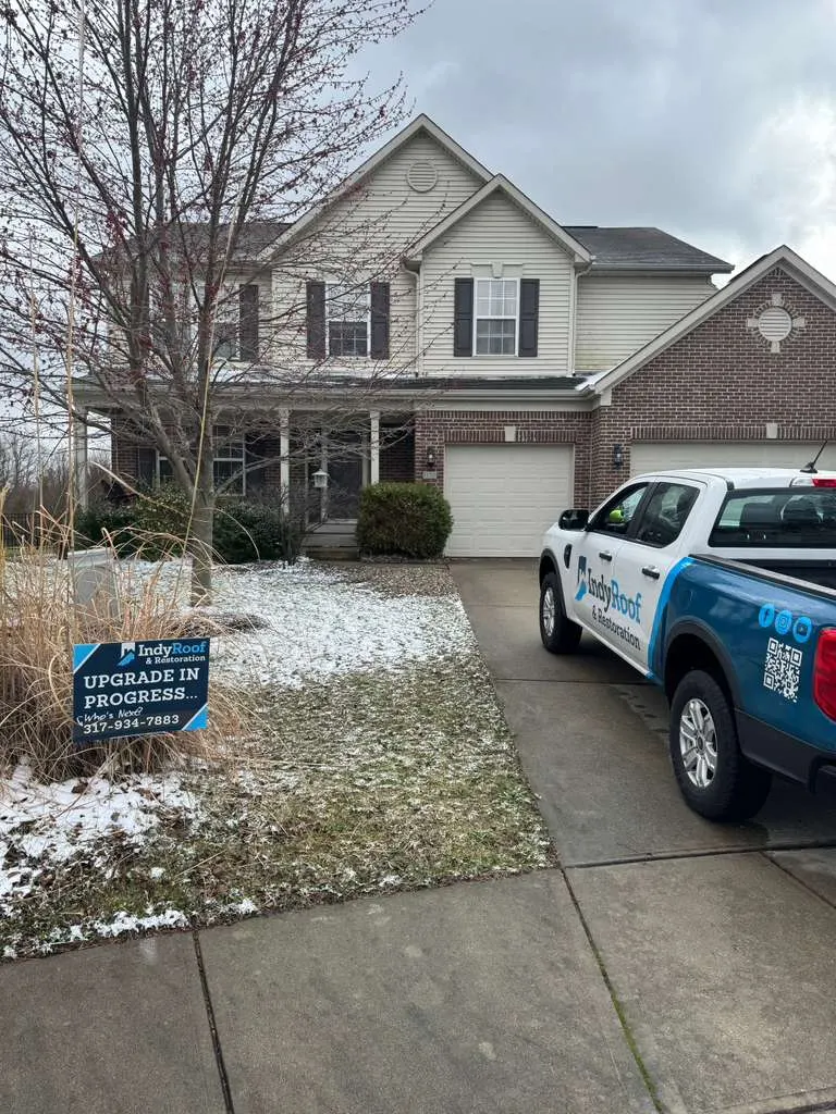 Manufacturer-certified roof installation in Farmersburg